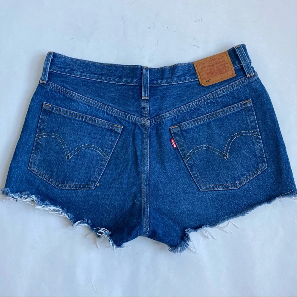Levi’s 501 Premium Buttonfly Raw Hem Jean Shorts Size 29